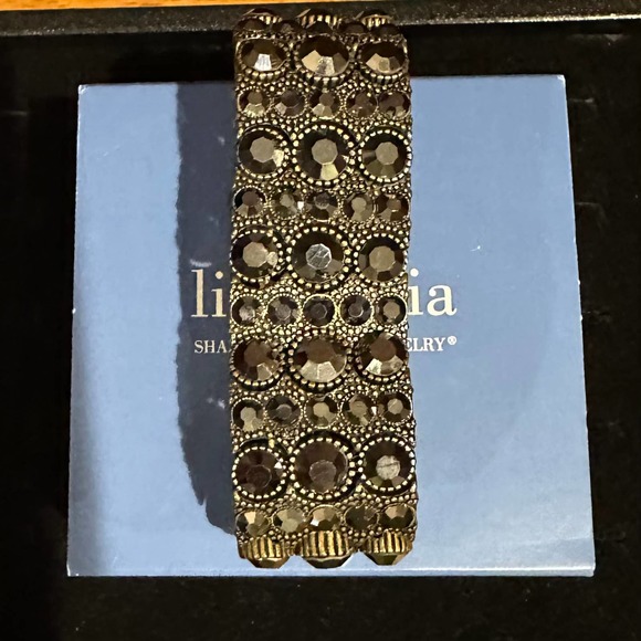 Antique Matt Gold Tone With Cut Crystals Lia Sophia “Twilight” Stretch Bracelet - Picture 6 of 12